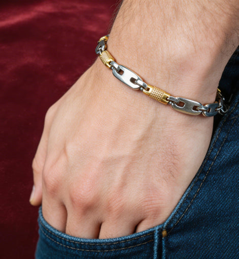 Bold Interlock Men’s Bracelet – Steel Core with 24K Gold Coating ( 001 )