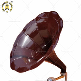 HMV Gramophone PII001