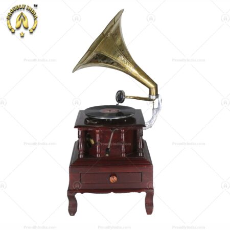 Gramophone-20