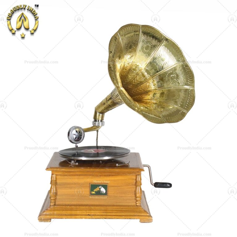 Gramophone-10