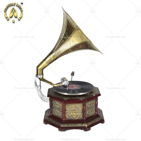 Gramophone-3