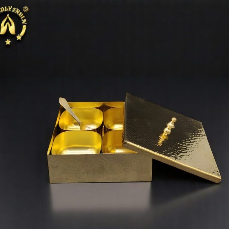 4 Pits Square Masala Box
