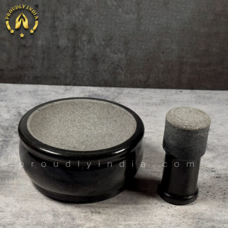Black Deep Bowl Granite Motor and Pestle