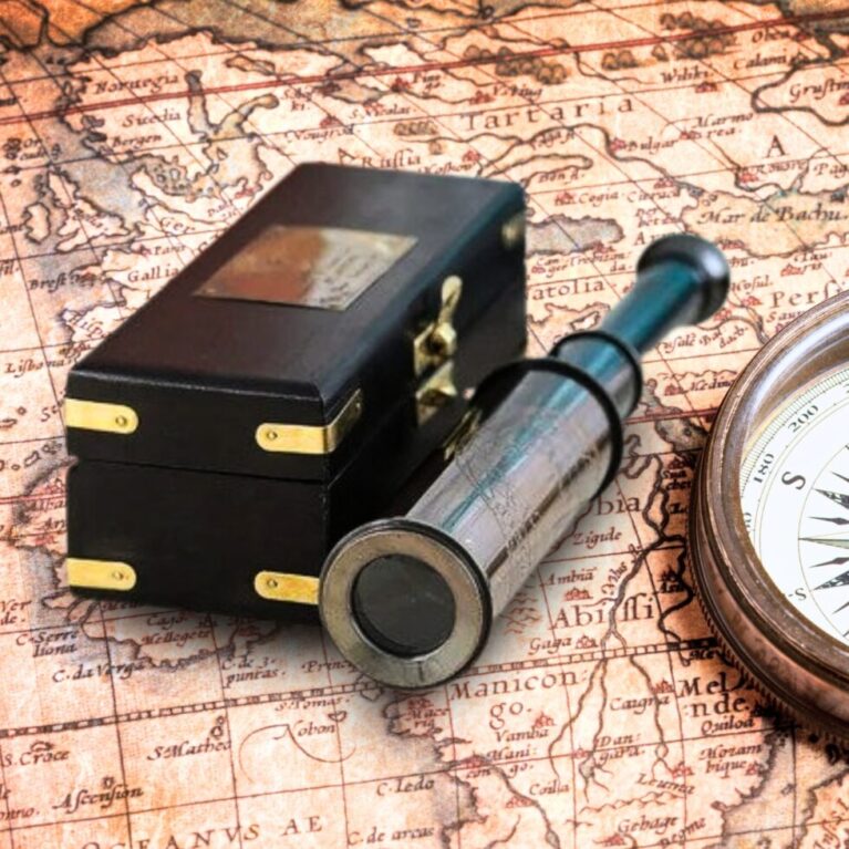 Brown Brass Compact Long Lens Telescope With Box