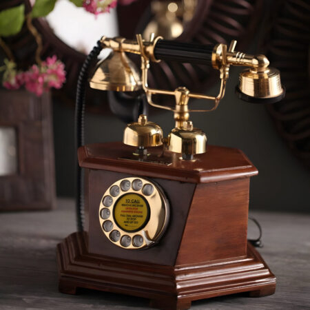 Prism Retro Telephone