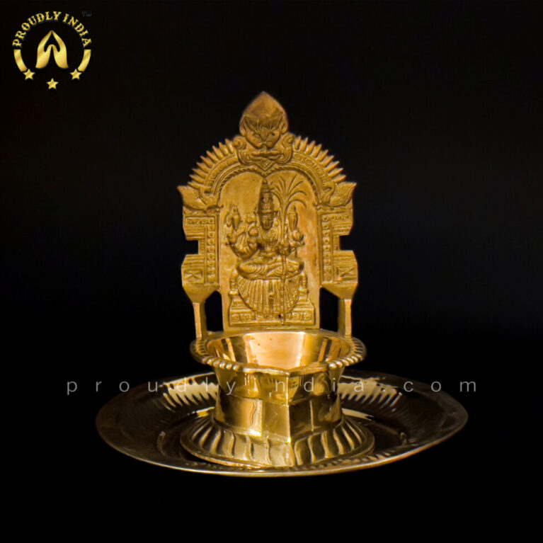 Big Kamatchi Vilakku